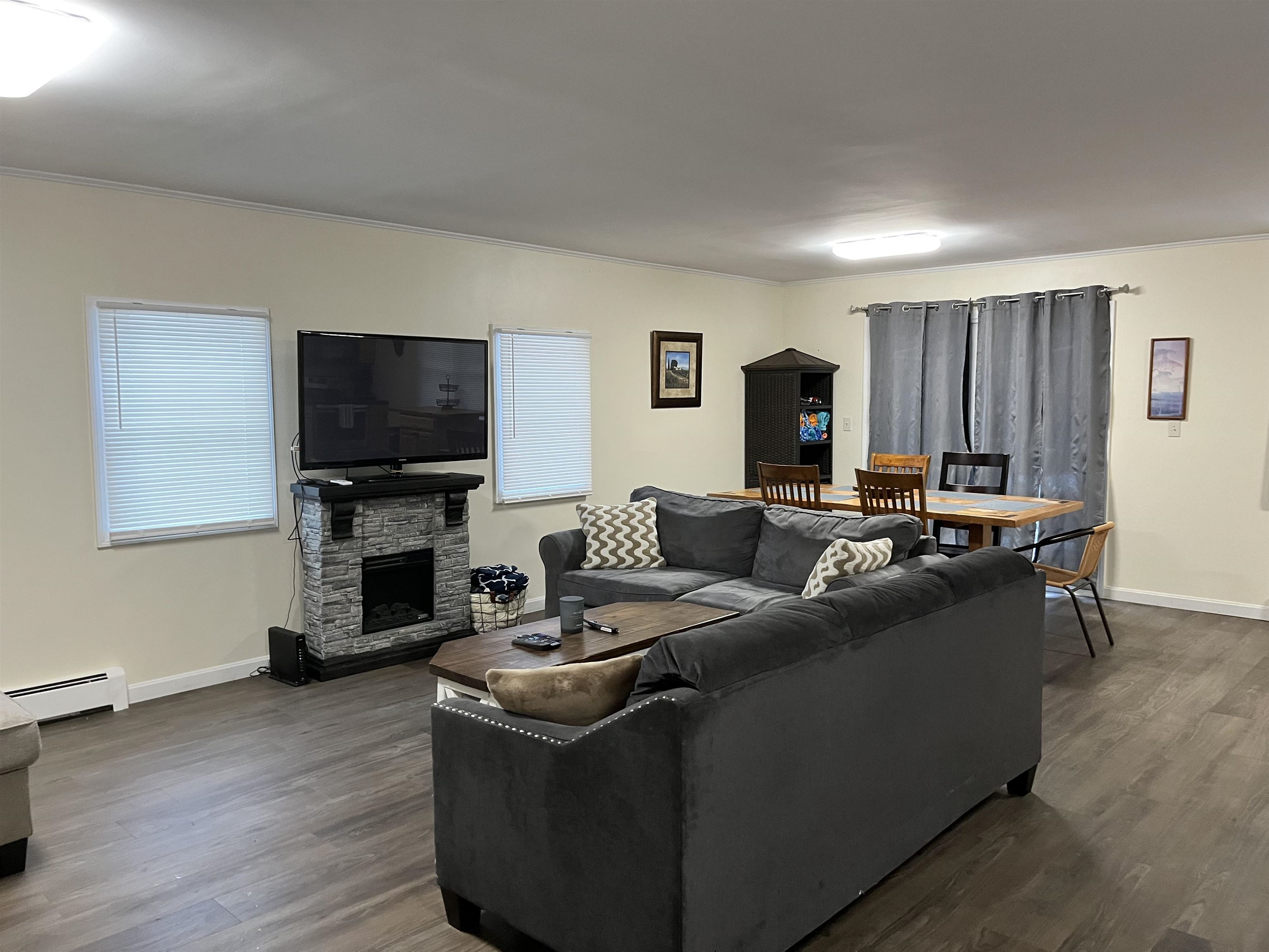 8 Charter Hill Drive Rutland, VT 05701 - Photo 5 of 46