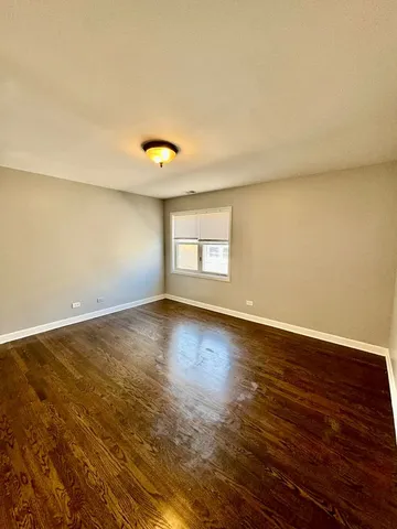 $220,000 | 6433 North Damen Avenue, Unit 3E, Chicago, IL 60645