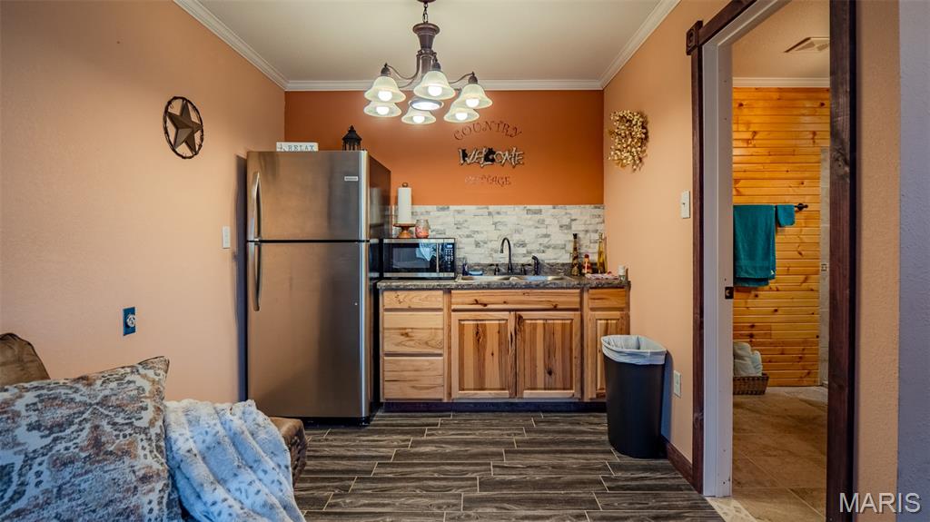 105 Allen Street Annapolis, MO 63620 - Photo 4 of 32