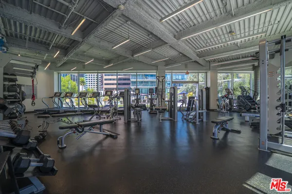 $628,000 | 901 Flower Street, Unit 714, Los Angeles, CA 90015
