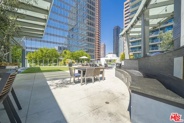 $628,000 | 901 Flower Street, Unit 714, Los Angeles, CA 90015