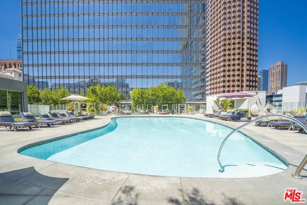 $628,000 | 901 Flower Street, Unit 714, Los Angeles, CA 90015