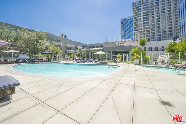$628,000 | 901 Flower Street, Unit 714, Los Angeles, CA 90015