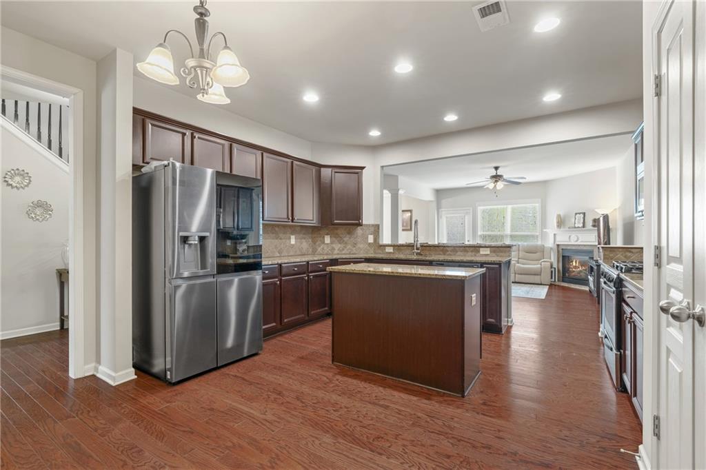 4615 Cold Spring Court Cumming, GA 30041 - Photo 11 of 34