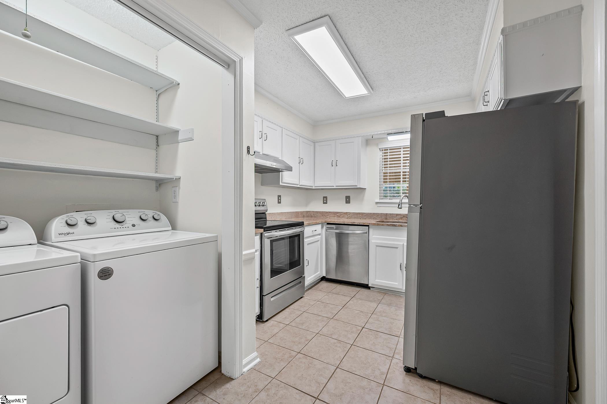 925 Cleveland Street, Unit 141 Greenville, SC 29601 - Photo 2 of 34