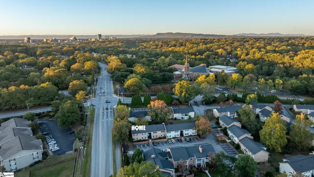 $275,000 | 925 Cleveland Street, Unit 141, Greenville, SC 29601