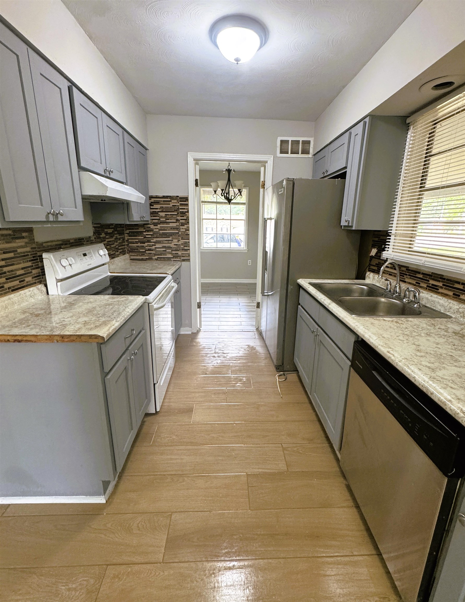 5209 Yale Road Memphis, TN 38134 - Photo 4 of 16 Gallery Image 4