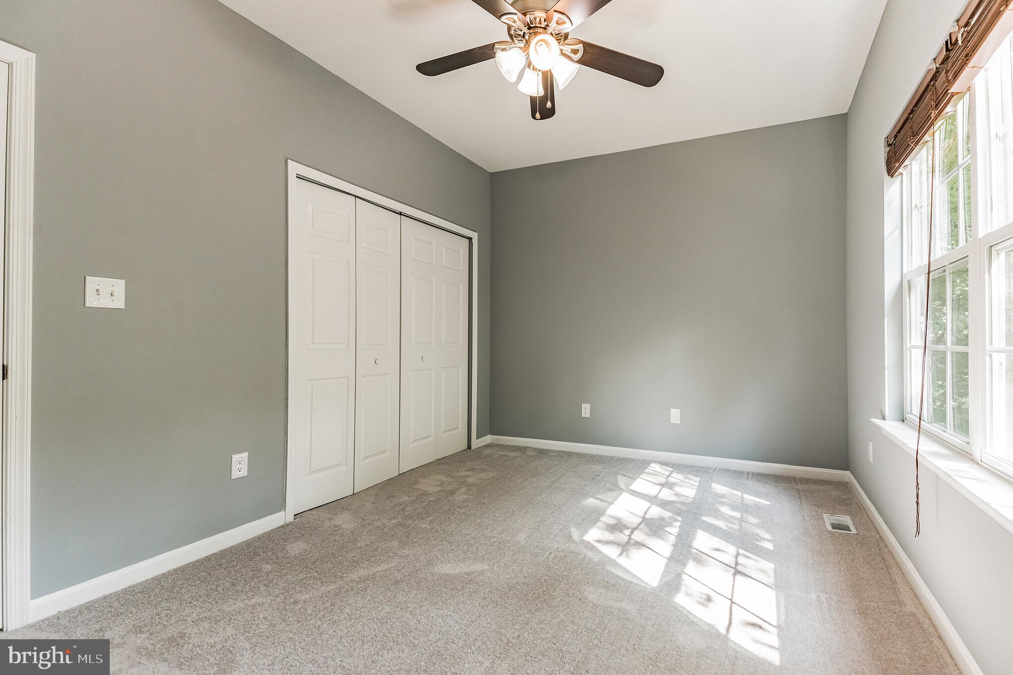 12124 Riverview Drive Newburg, MD 20664 - Photo 13 of 40