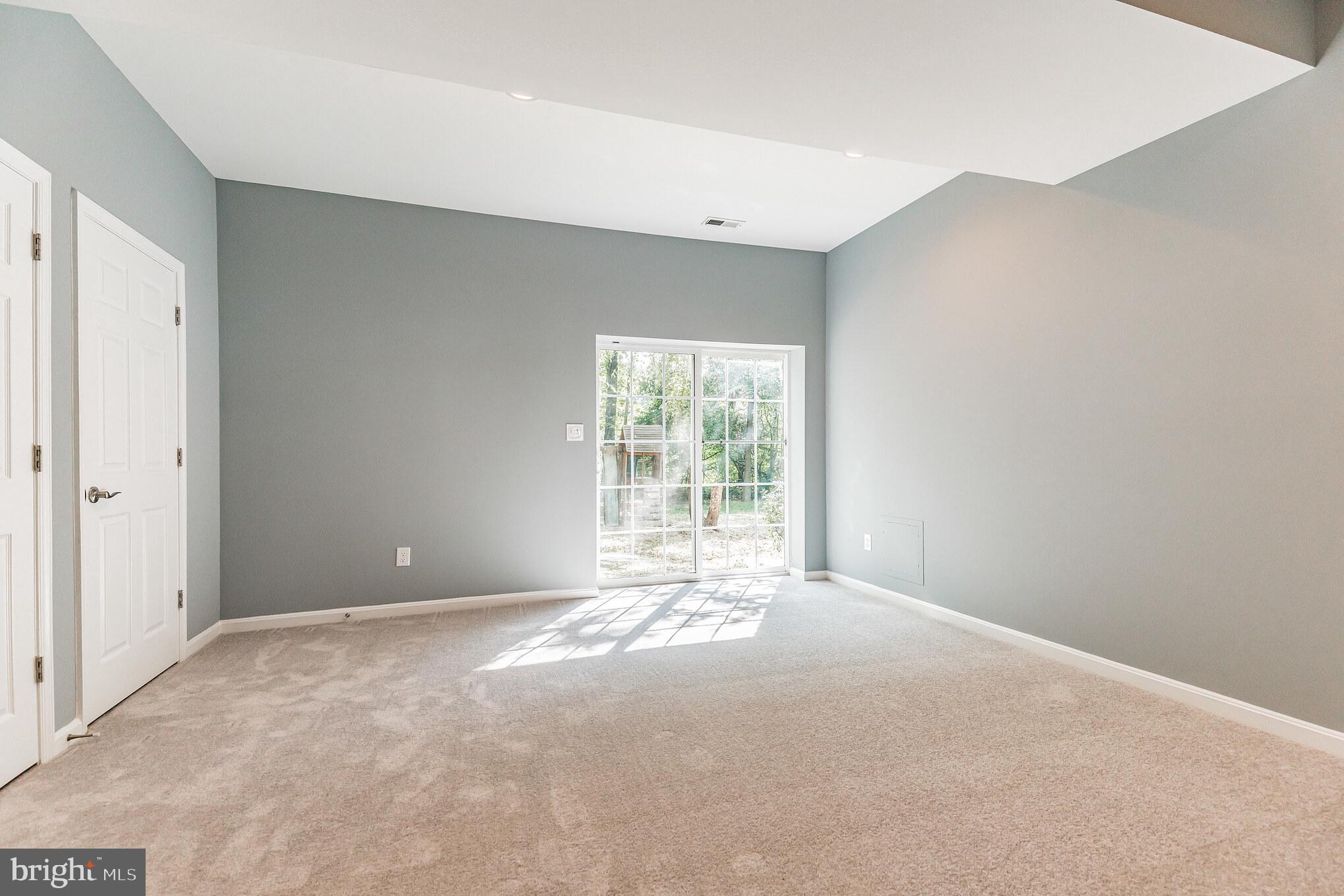 12124 Riverview Drive Newburg, MD 20664 - Photo 19 of 40