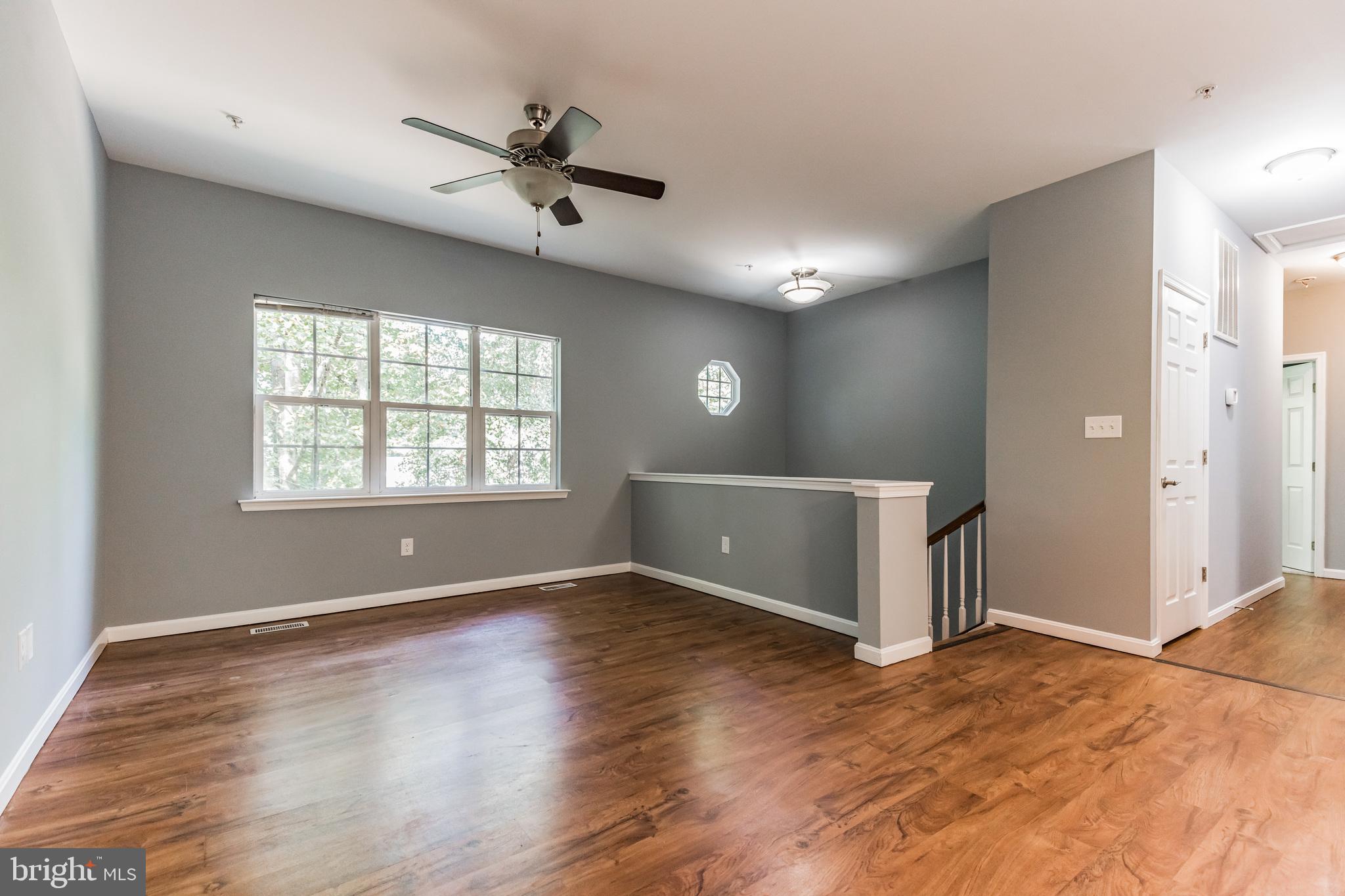 12124 Riverview Drive Newburg, MD 20664 - Photo 3 of 40