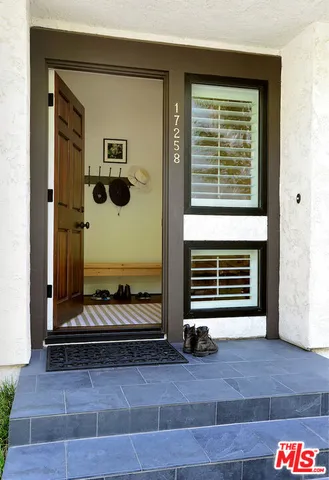 a view of a entryway door of the house