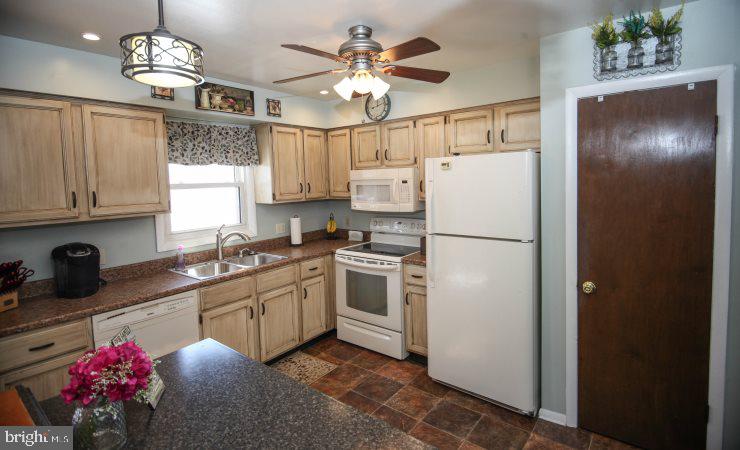 510 Cartref Road Etters, PA 17319 - Photo 16 of 60 Gallery Image 16