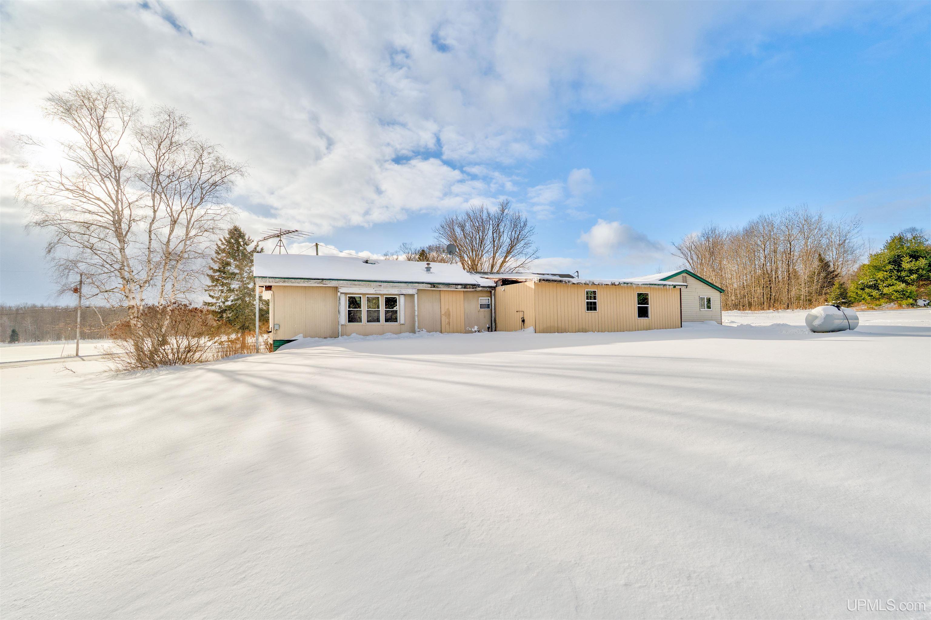 3640 Quarry Road Gulliver, MI 49840 - Photo 34 of 39 Gallery Image 34