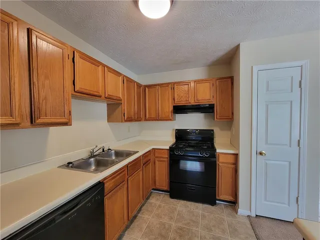 $256,000 | 4223 Morningside Way, Powder Springs, GA 30127