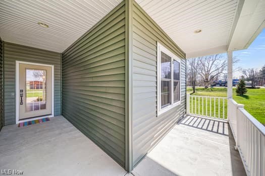 987 Lake Road Conneaut, OH 44030 - Photo 10 of 34 Gallery Image 10