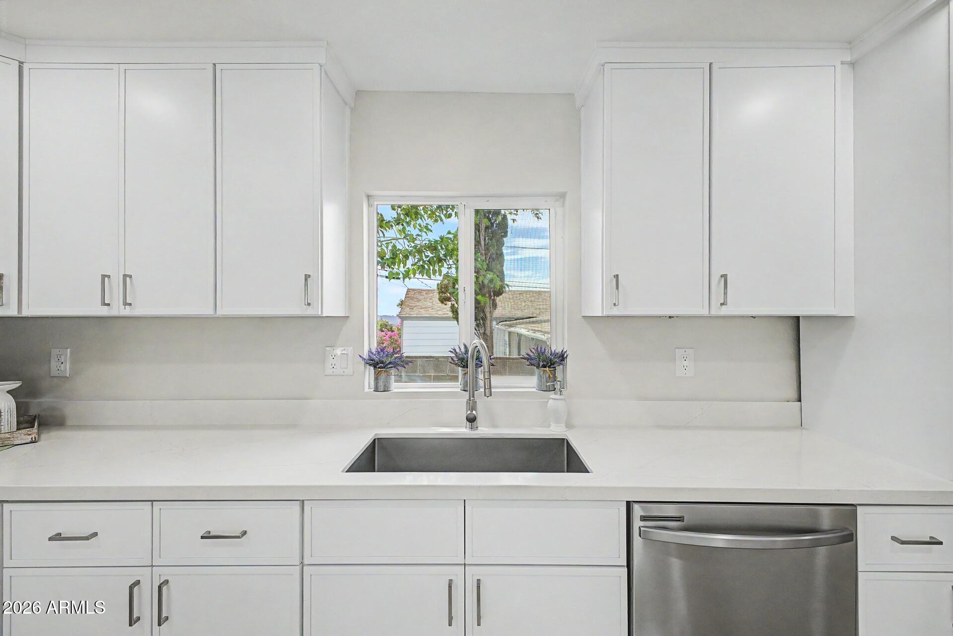 452 West Ray Street Superior, AZ 85173 - Photo 7 of 28 13-Ray