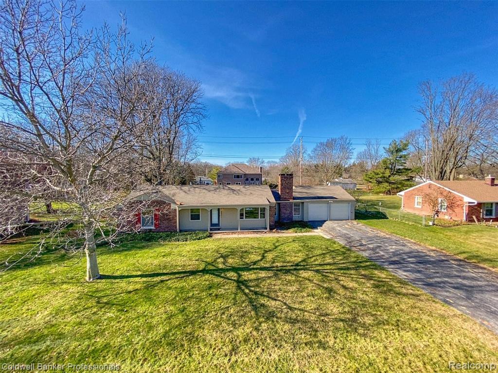 6650 Inkster Road West Bloomfield, MI 48322 - Photo 6 of 38