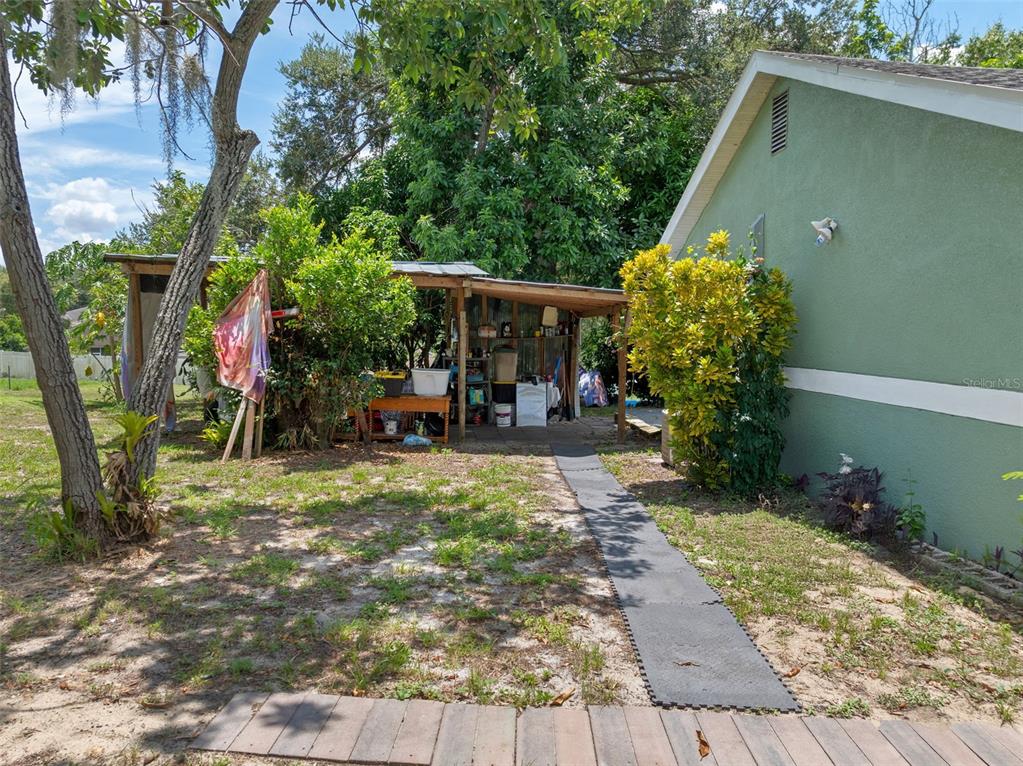 304 Shepard Avenue Dundee, FL 33838 - Photo 48 of 62 a view of outdoor space yard and patio