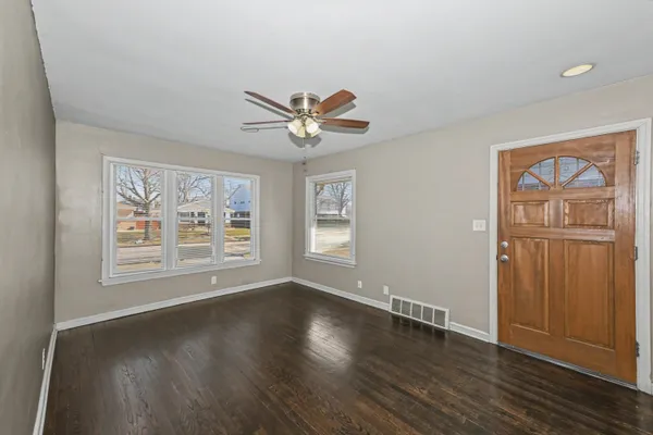 $149,999 | 5457 North 19th Street, Milwaukee, WI 53209