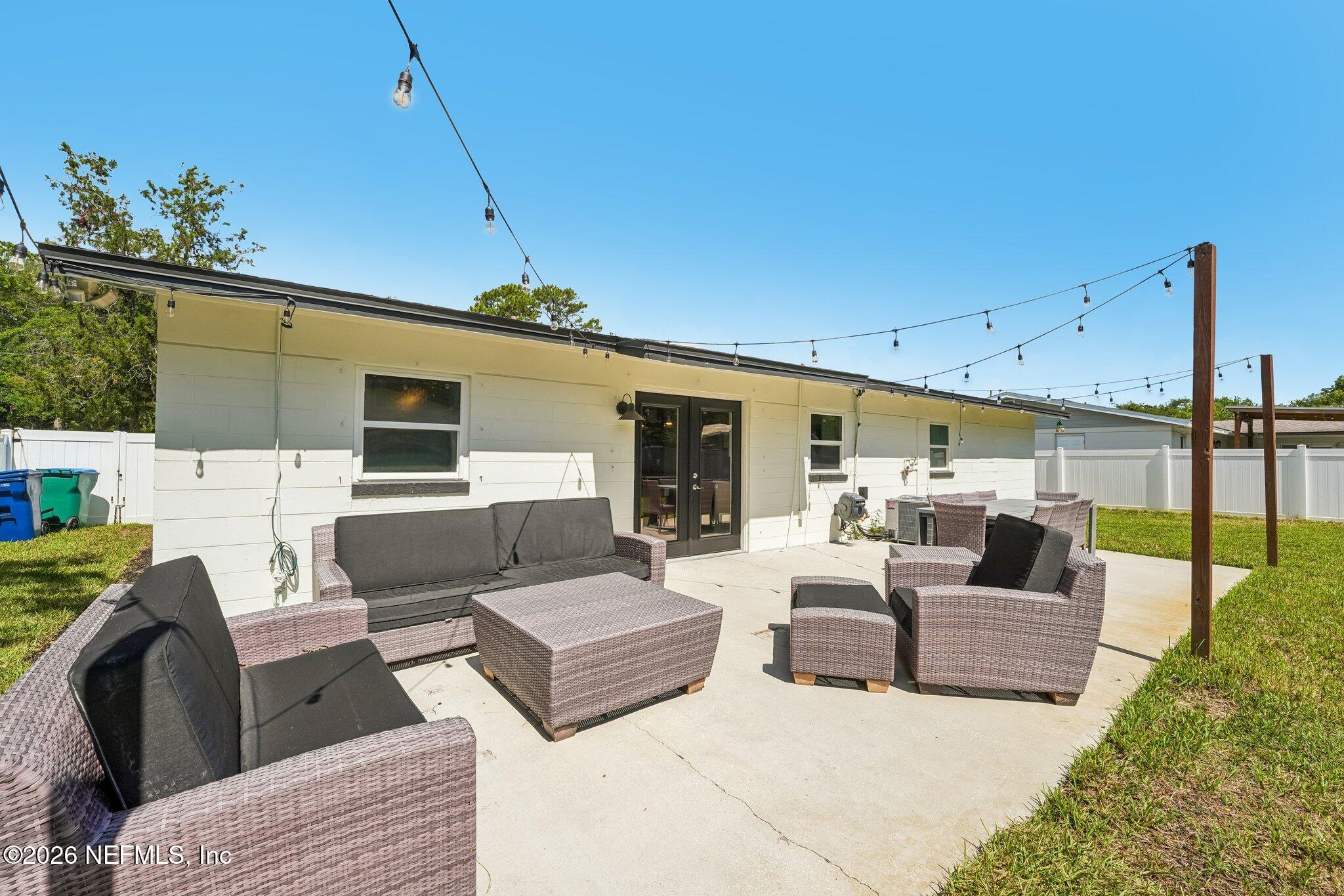 317 Penman Road Neptune Beach, FL 32266 - Photo 35 of 48 Seating area