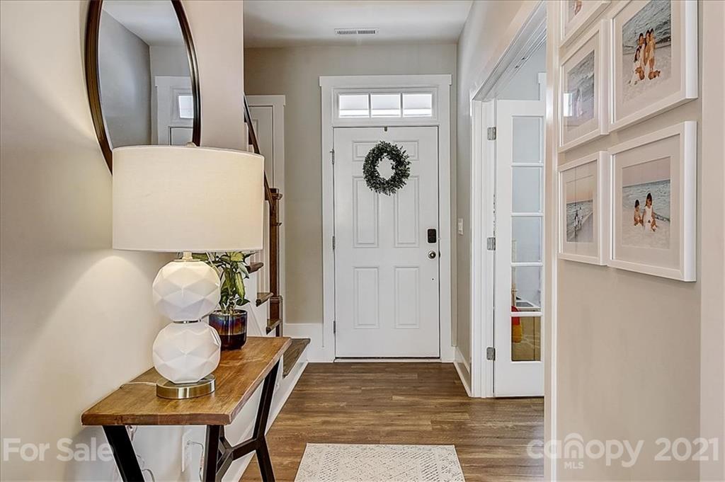 1217 Therns Ferry Drive Fort Mill, SC 29708 - Photo 5 of 47 a view of living room