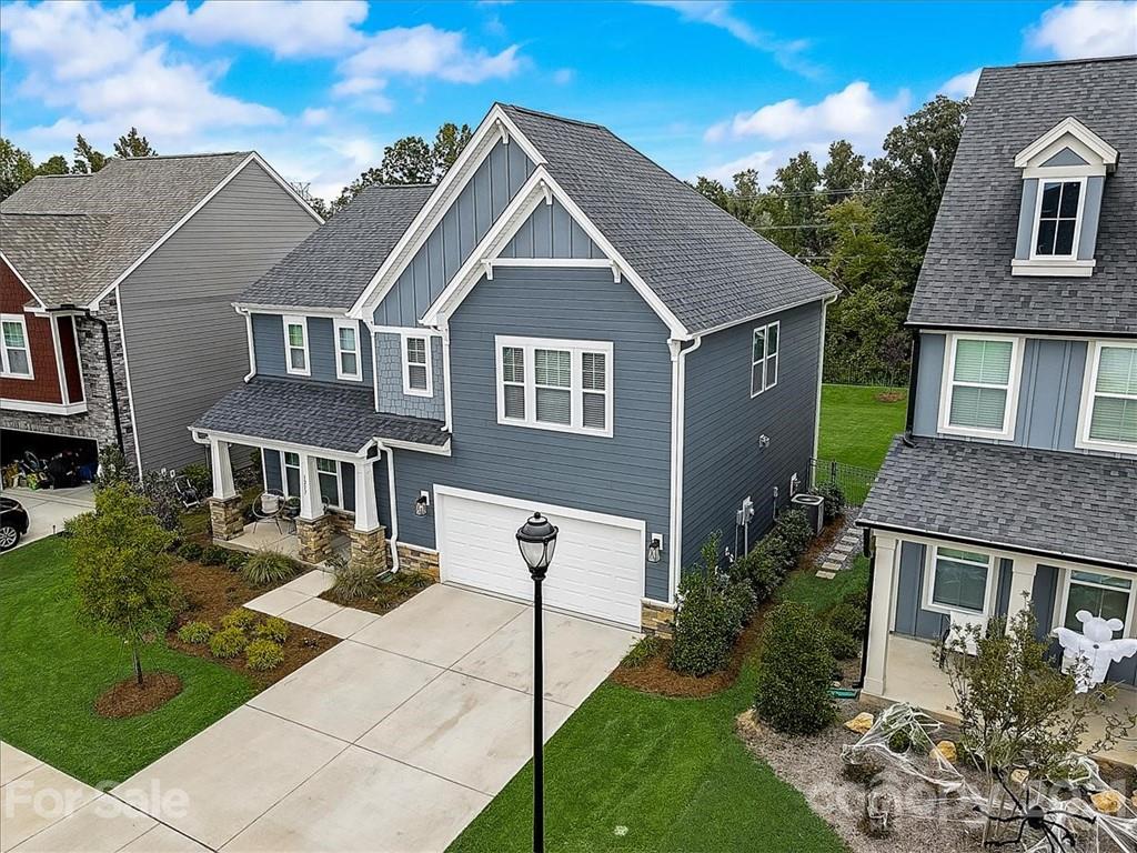1217 Therns Ferry Drive Fort Mill, SC 29708 - Photo 43 of 47 a front view of a house with garden