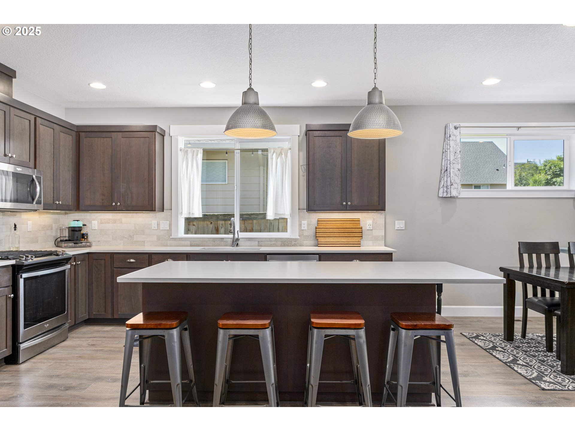 38409 Juniper Street Sandy, OR 97055 - Photo 13 of 44 Gallery Image 13