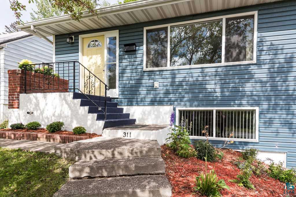 311 Snively Road Duluth, MN 55803 - Photo 1 of 41 Gallery Image 1