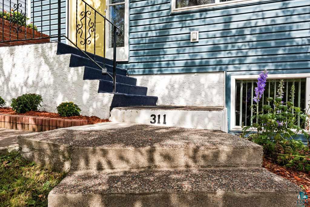 311 Snively Road Duluth, MN 55803 - Photo 2 of 41 Gallery Image 2