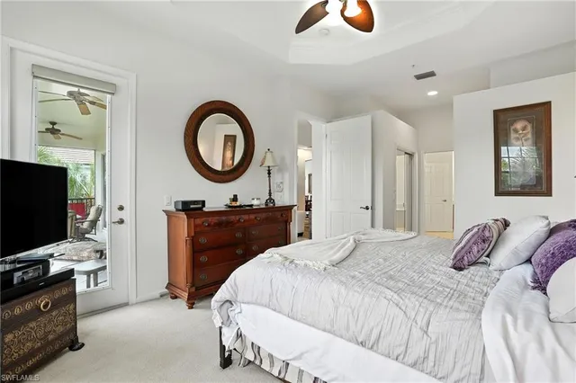 a view of entryway with a front door