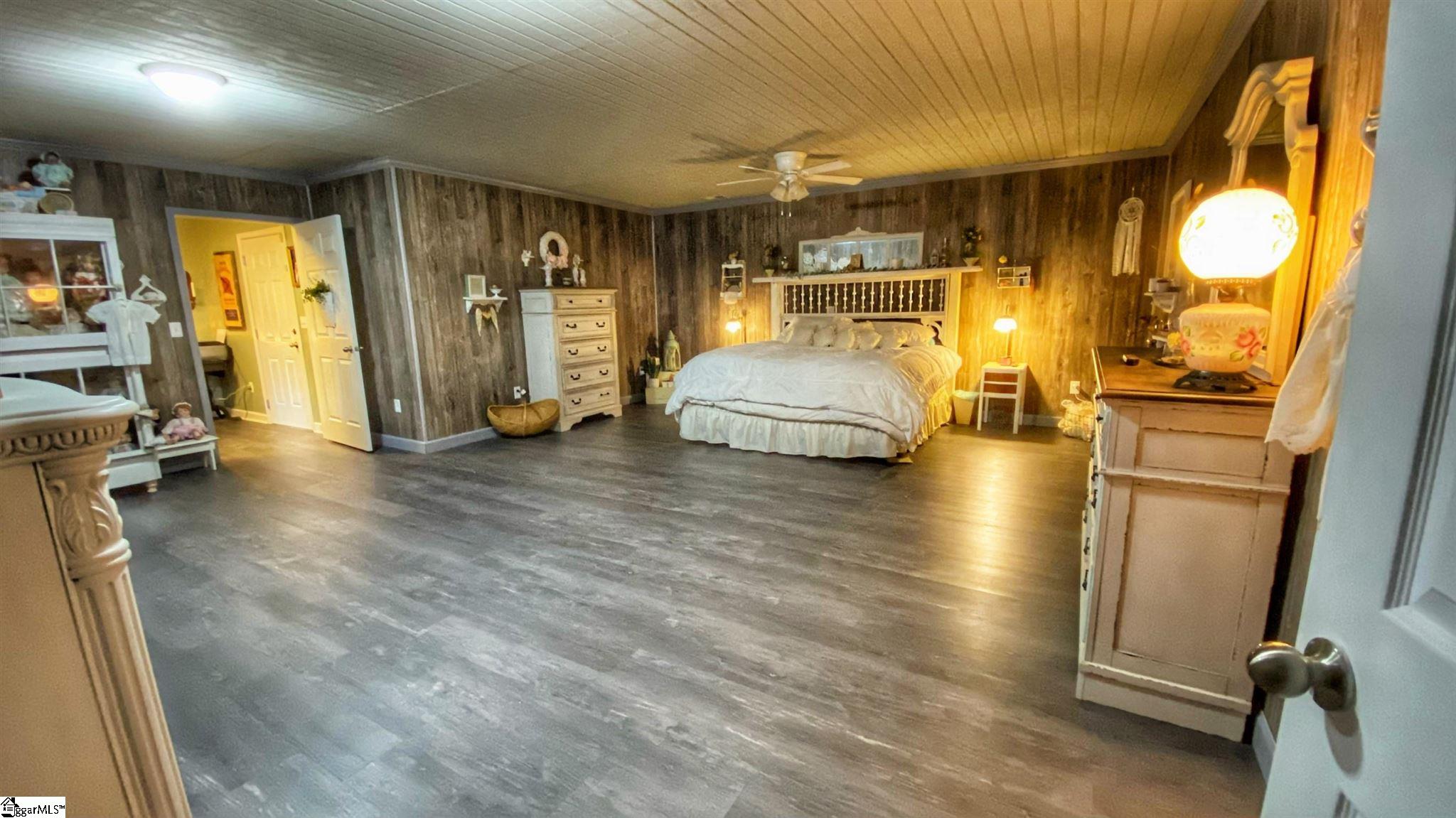 131 Sardis Road Saluda, SC 29138 - Photo 17 of 28