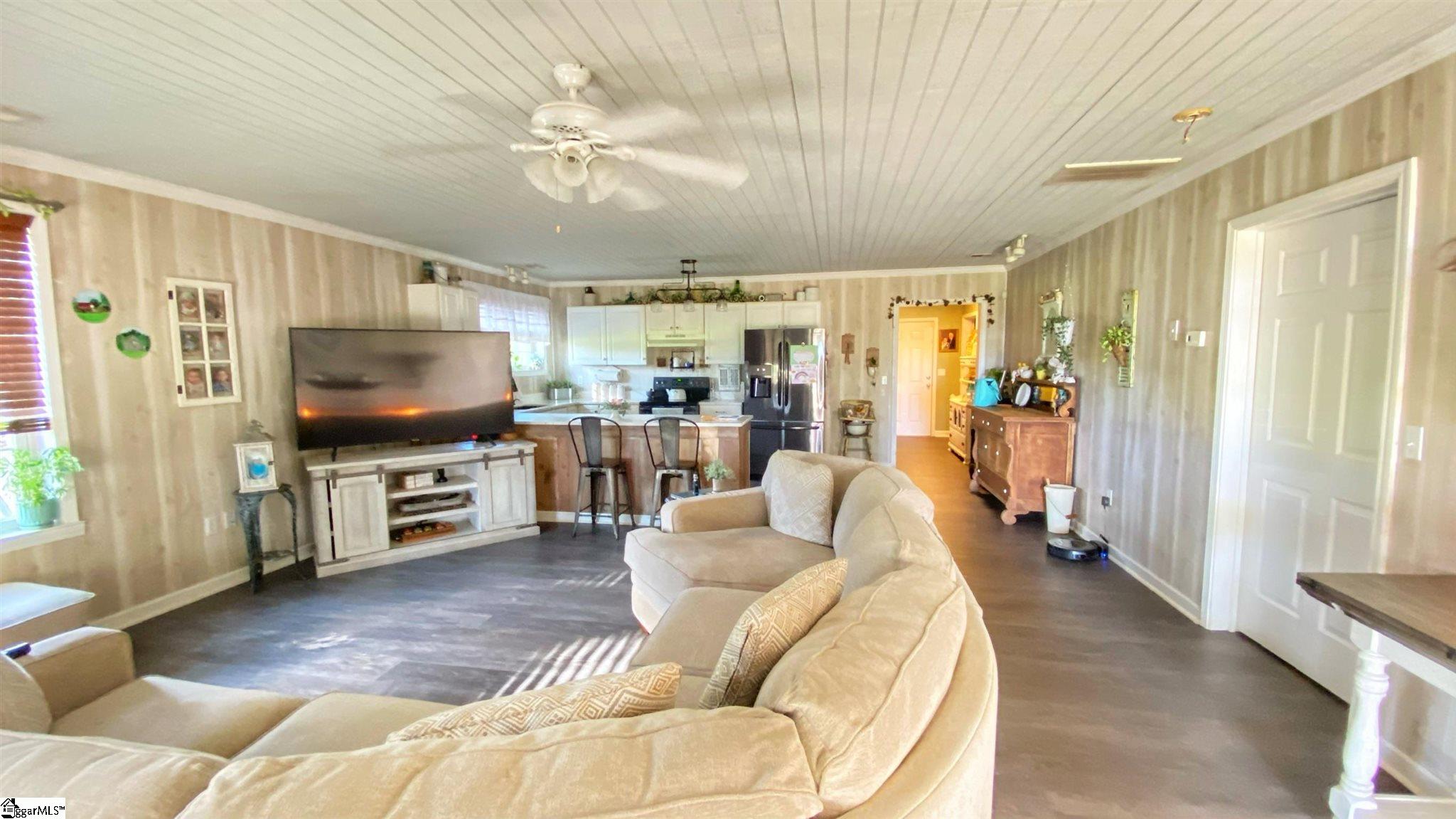 131 Sardis Road Saluda, SC 29138 - Photo 8 of 28
