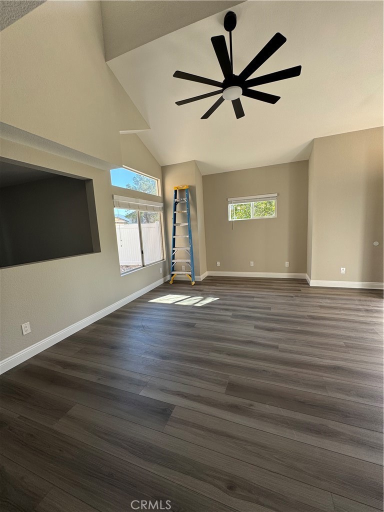 43570 Corte Logrono Temecula, CA 92592 - Photo 3 of 21