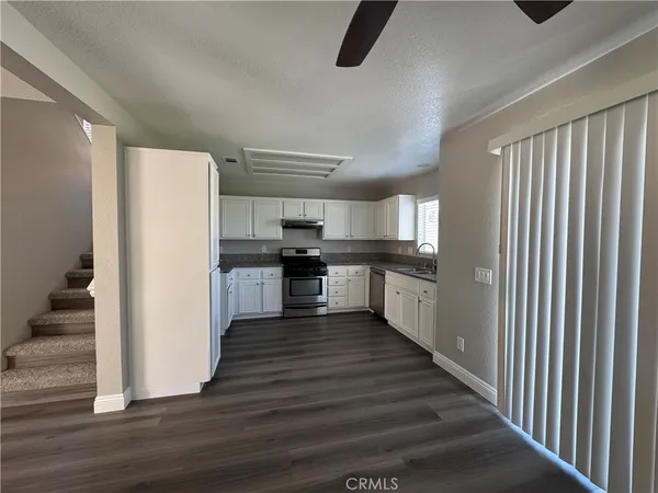 $2,950 | 43570 Corte Logrono, Temecula, CA 92592