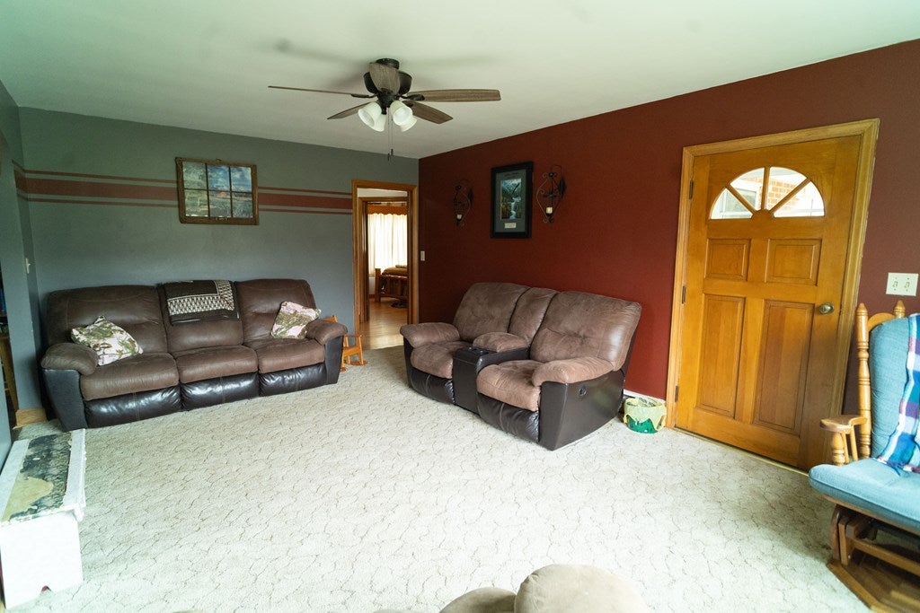 1833 Upper Vly Road Tazewell, VA 24651 - Photo 7 of 35 Gallery Image 7
