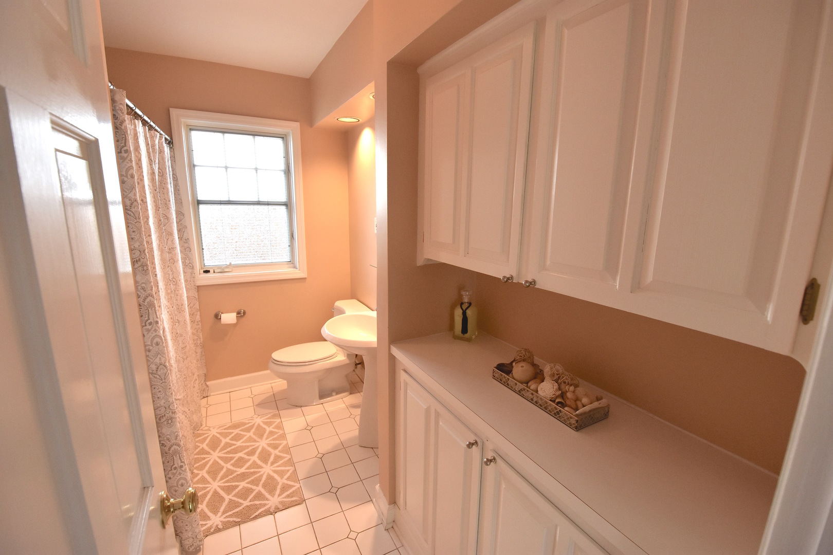 918 Illinois Road Wilmette, IL 60091 - Photo 13 of 33