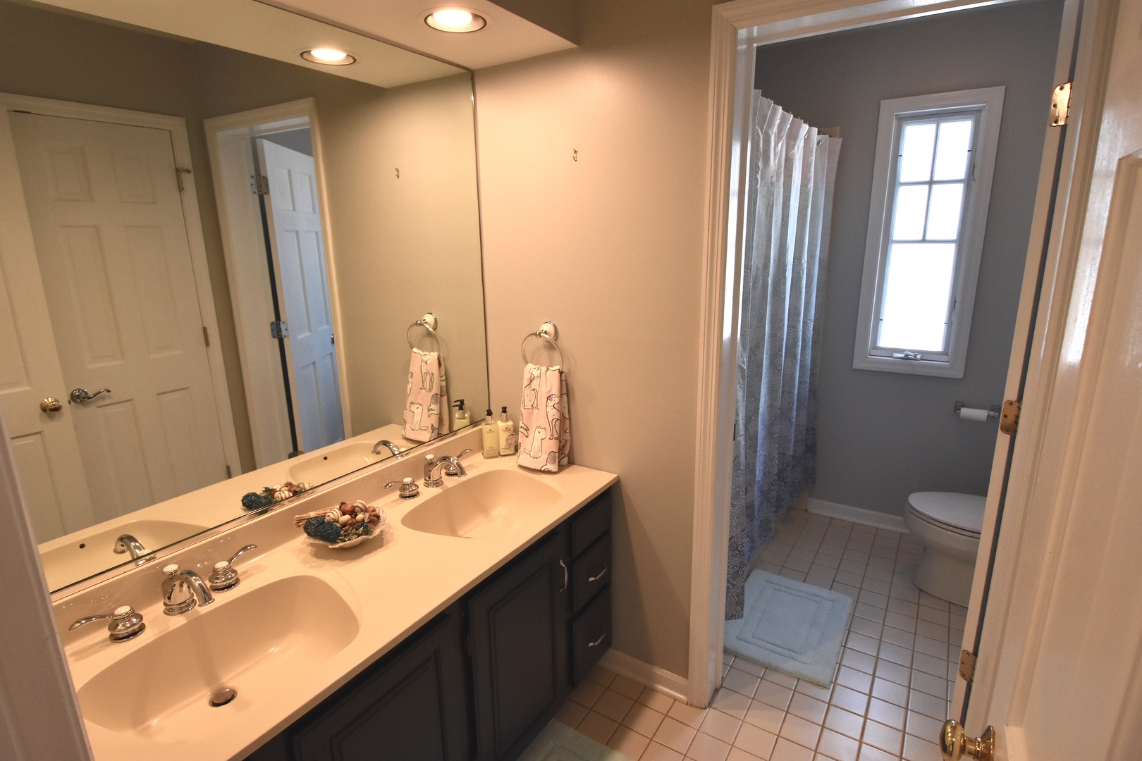 918 Illinois Road Wilmette, IL 60091 - Photo 25 of 33