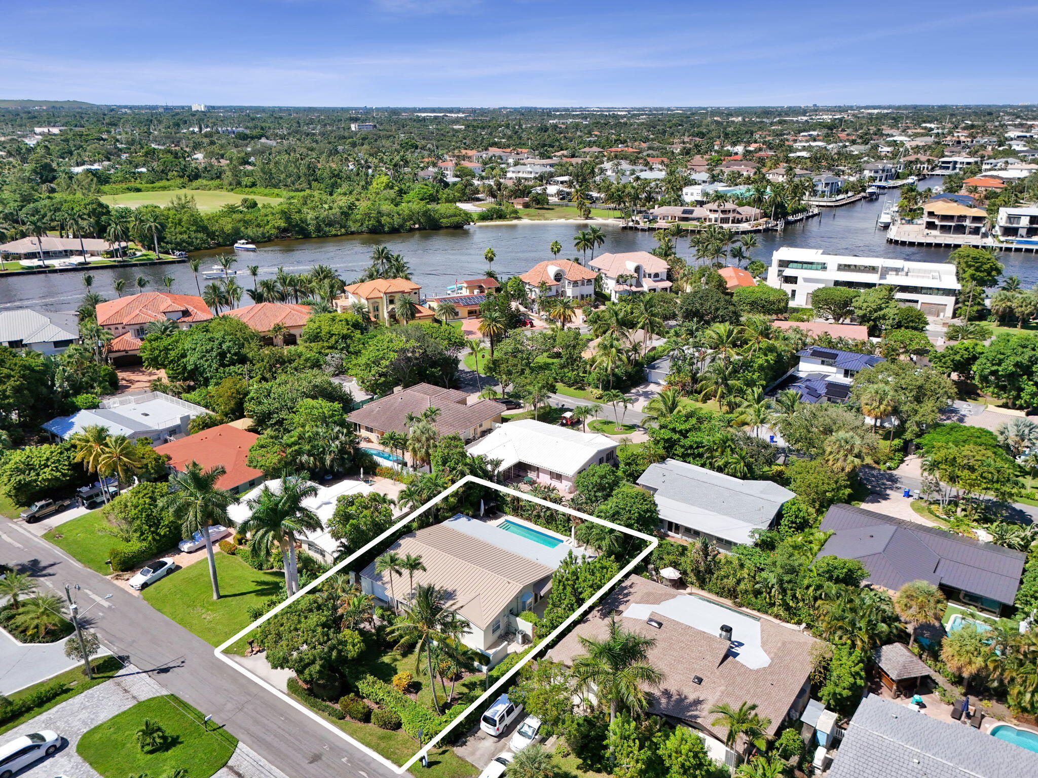 3207 Dover Road Pompano Beach, FL 33062 - Photo 1 of 57 Aerial View