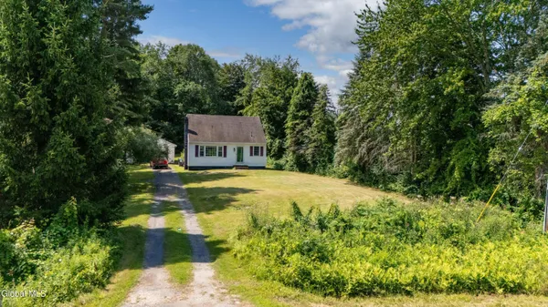 $275,000 | 1821 West Glenville Road, Glenville, NY 12010