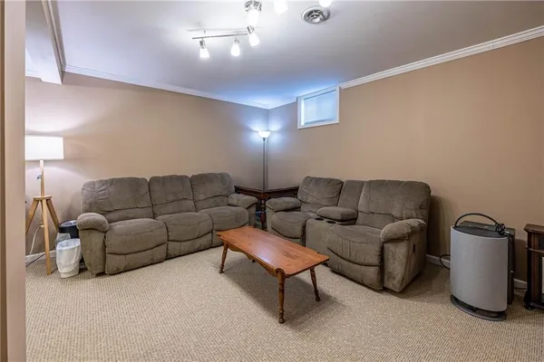 $394,900 | 1804 South Nicklaus Drive, Clinton, MO 64735