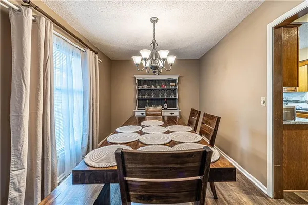 $394,900 | 1804 South Nicklaus Drive, Clinton, MO 64735