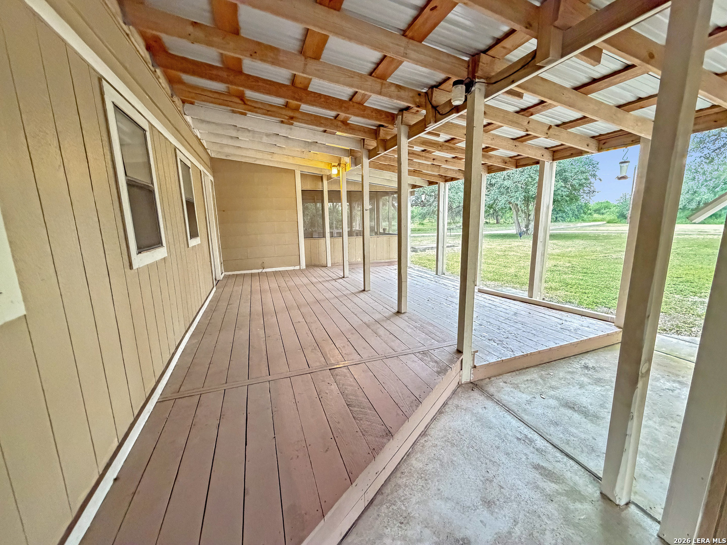 2722 Ellis Road Beeville, TX 78102 - Photo 20 of 46 Gallery Image 20