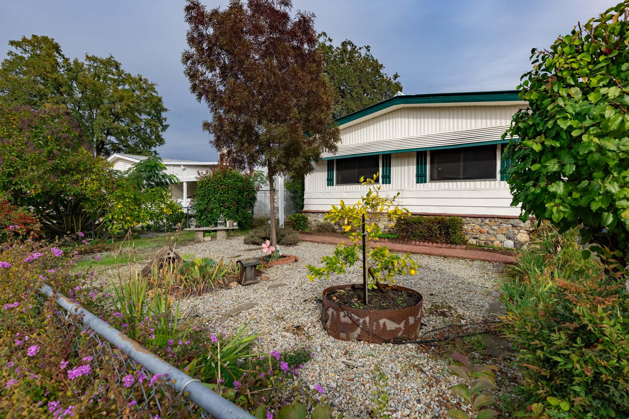 1089 Eagle Nest Road Redding, CA 96003 - Photo 15 of 18 FE5A3774-HDR