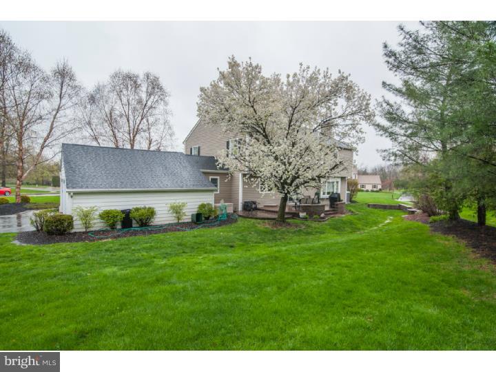 2021 Spring Valley Road Lansdale, PA 19446 - Photo 24 of 24 Back Yard