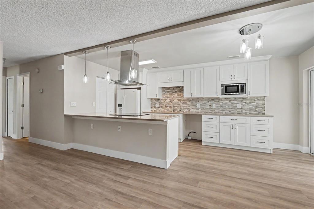 1502 16th Circle Southeast, Unit 28 Largo, FL 33771 - Photo 9 of 48