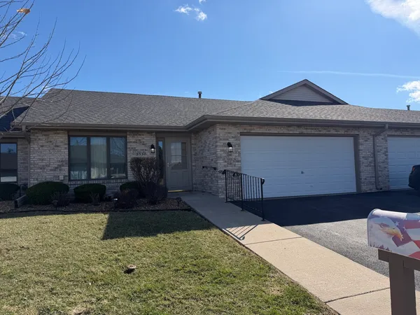$280,000 | 2530 Par 4 Court, Unit C, Joliet, IL 60436