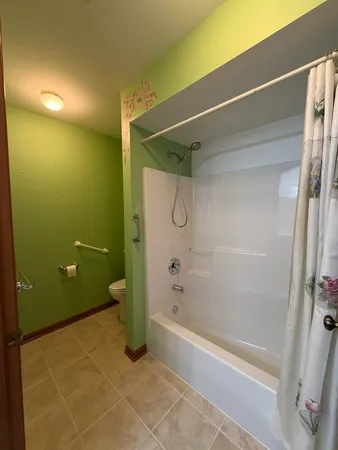 $272,000 | 2530 Par 4 Court, Unit C, Joliet, IL 60436