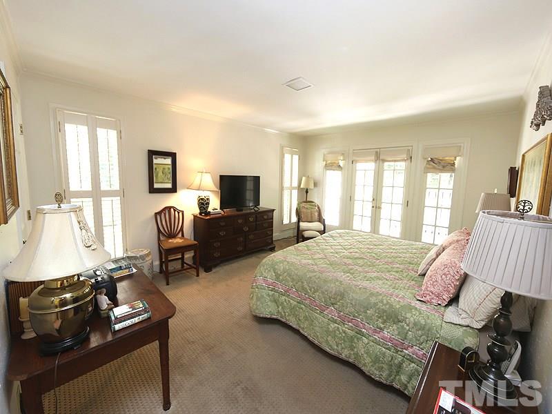 720 Staley Court Raleigh, NC 27609 - Photo 13 of 25 Gallery Image 13