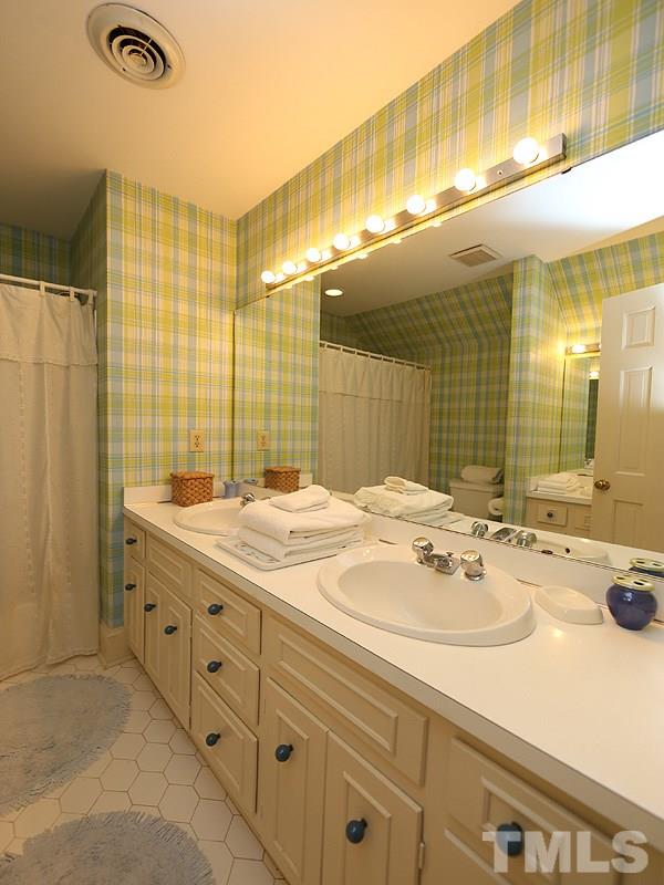 720 Staley Court Raleigh, NC 27609 - Photo 20 of 25 Gallery Image 20