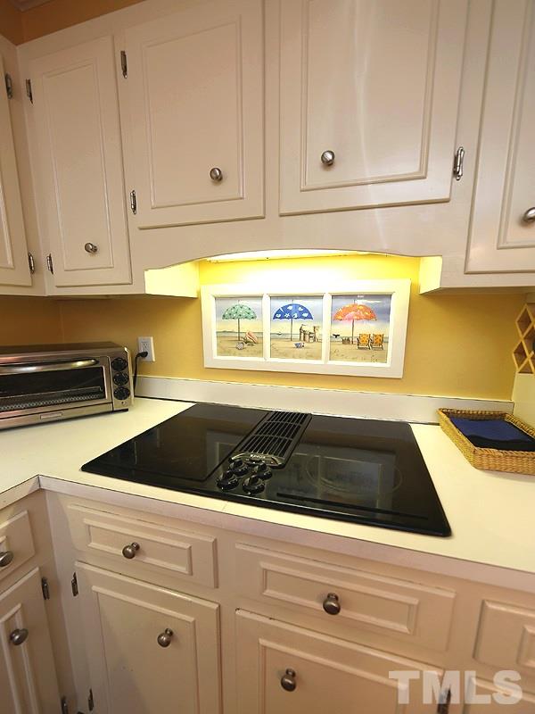 720 Staley Court Raleigh, NC 27609 - Photo 10 of 25 Gallery Image 10